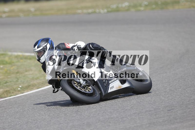 /37 09.08.2026  Pluess Motosport ADR/Freies Fahren/92